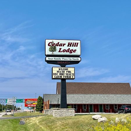 Cedar Hill Lodge Saint Ignace Exterior foto